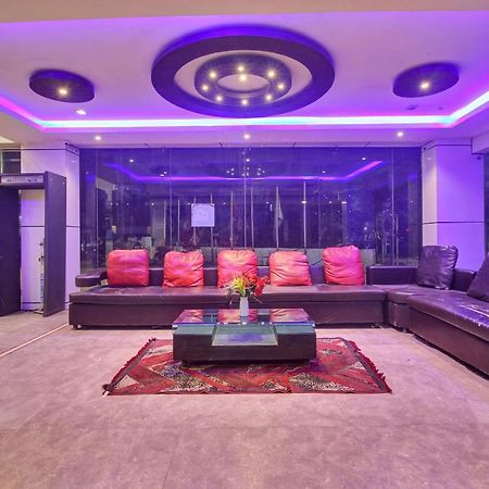 Oyo Townhouse 707 Grand Krishna Hyderabad Exterior photo